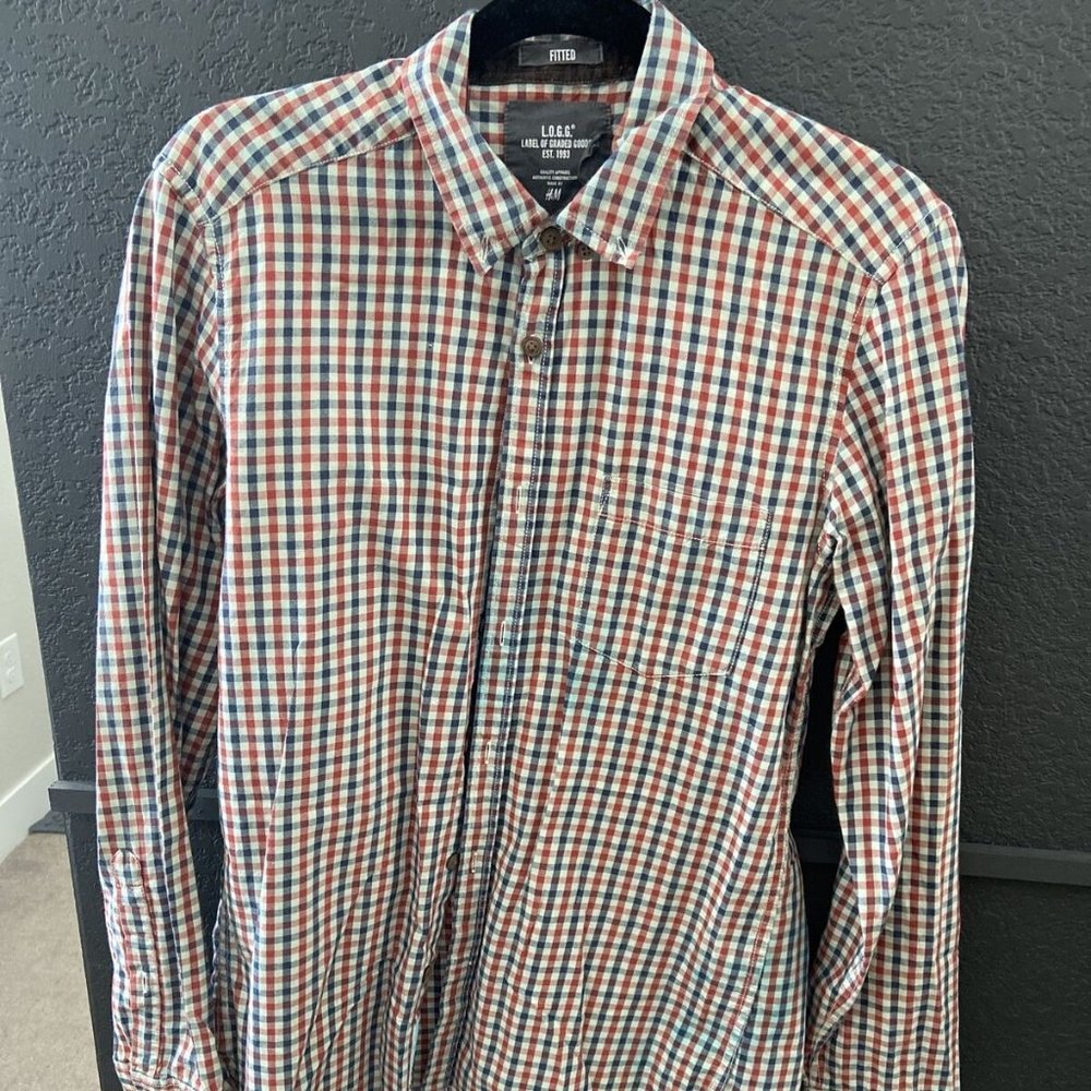 H&M Button Shirt Mens Small Fitted Checkered